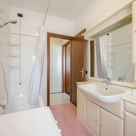 Casa Anna - 20 Min From Venice - Free Parking شقة تريفينيانو